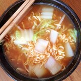 白菜ともやし入り味噌ラーメン